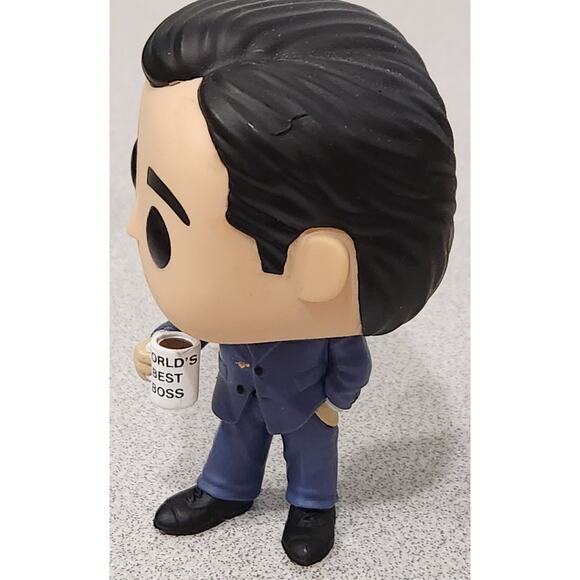 Funko Pop Michael Scott The Office World's Best Boss Vinyl Figure - Picture 2 of 5